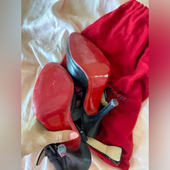 Christian Louboutin T-strap Ankle Strap Pumps - Picture 6 of 7